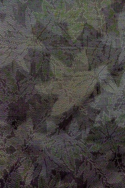 Photo4: O1209O Vintage Japanese kimono Dark Black TOKAMACHI-TSUMUGI for women / Silk. MOMIJI maple leaf (Grade B) (4)