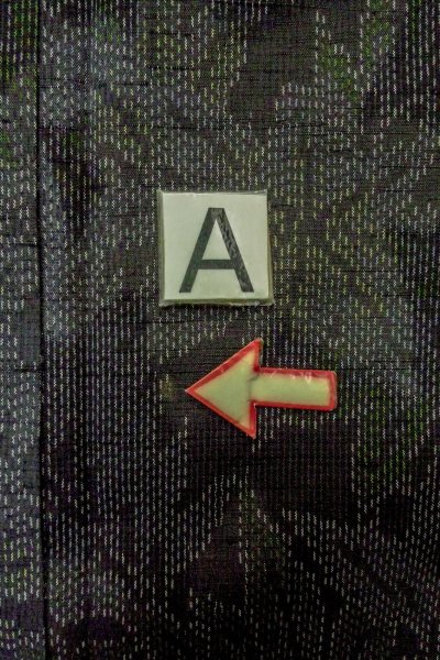 Photo14: O1209O Vintage Japanese kimono Dark Black TOKAMACHI-TSUMUGI for women / Silk. MOMIJI maple leaf (Grade B) (14)