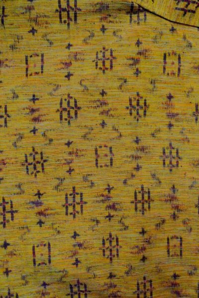 Photo3: O1209Q Vintage Japanese kimono Grayish Yellowish Brown TSUMUGI pongee for women / Silk. Geometrical pattern (Grade A) (3)