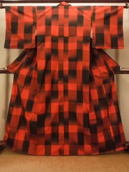 Photo1: O1209R Vintage Japanese kimono Vivid Vermilion TSUMUGI pongee for women / Silk. Plaid Checks (Grade A) (1)