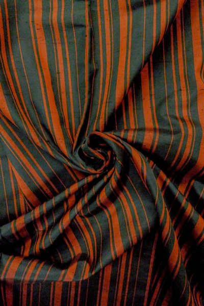 Photo12: O1209V Vintage Japanese kimono Black TSUMUGI pongee for women / Silk. Stripes (Grade D) (12)