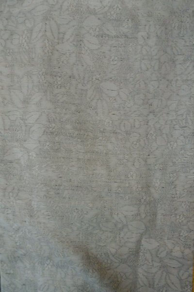 Photo3: O1210A Vintage Japanese kimono Light Gray TSUMUGI pongee for women / Silk. Flower (Grade B) (3)