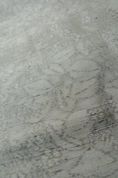 Photo9: O1210A Vintage Japanese kimono Light Gray TSUMUGI pongee for women / Silk. Flower (Grade B) (9)