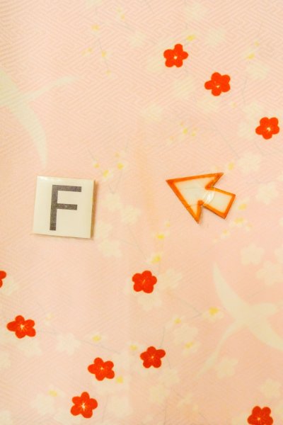 Photo19: O1210C Vintage Japanese kimono Pink JUBAN undergarment for women / Silk. Flower (Grade B) (19)