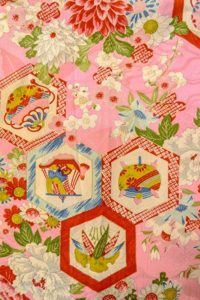 Photo3: O1225B Antique Japanese kimono Shiny Pink Kimono for Girls for women / Silk. Peony, The thread is partially loose. (Grade C) (3)