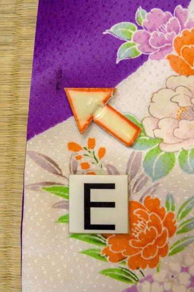 Photo17: O1225D Vintage Japanese kimono Purple Kimono for Girls for women / Synthetic. Peony (Grade C) (17)