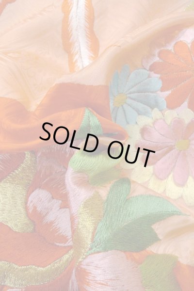 Photo14: O1225F Vintage Japanese kimono White Kimono for Girls for women / Silk. Chrysanthemum (Grade D) (14)