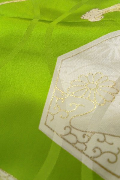 Photo10: O1225I Vintage Japanese kimono Shiny Yellowish Green Kimono for Girls for women / Silk. Chrysanthemum, Set with O1225J (Grade B) (10)