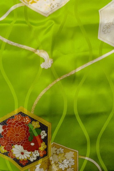 Photo4: Mint O1225J Vintage Japanese kimono Shiny Yellowish Green Kimono for Girls for women / Silk. Chrysanthemum, Set with O1225I (Grade A) (4)