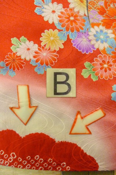 Photo15: O1225L Vintage Japanese kimono Shiny Red Kimono for Girls for women / Silk. Peony (Grade B) (15)