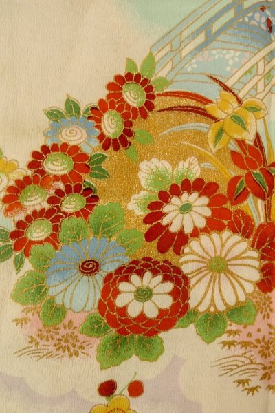 Photo5: O1225M Vintage Japanese kimono White Kimono for Girls for women / Silk. Peony (Grade B) (5)