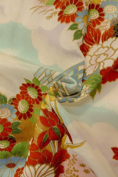 Photo11: O1225M Vintage Japanese kimono White Kimono for Girls for women / Silk. Peony (Grade B) (11)