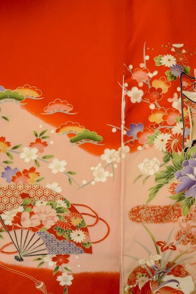Photo3: O1225N Vintage Japanese kimono Vivid Red Kimono for Girls for women / Synthetic. SAKURA cherry blossom (Grade B) (3)