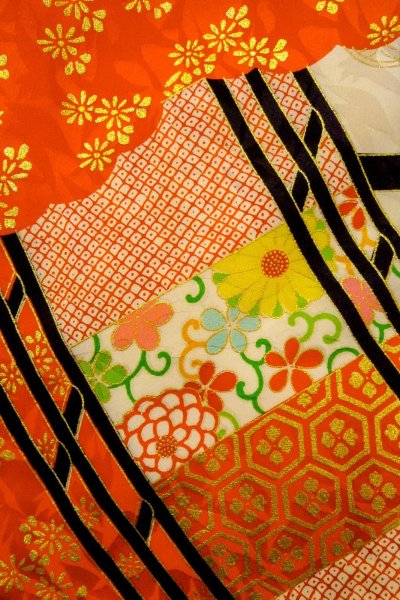 Photo5: O1225S Vintage Japanese kimono White Kimono for Girls for women / Silk. Peony (Grade C) (5)