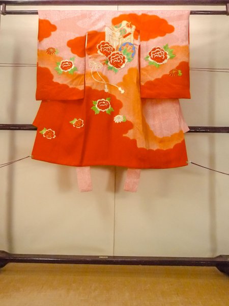Photo1: O1225W Vintage Japanese kimono Vermilion Kimono for Girls for women / Silk. Peony (Grade B) (1)
