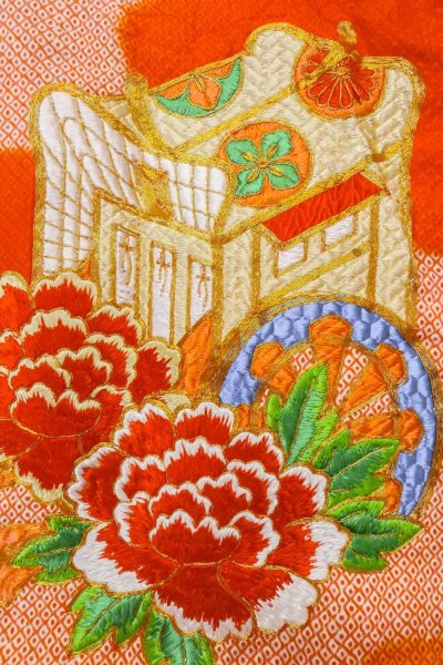 Photo6: O1225W Vintage Japanese kimono Vermilion Kimono for Girls for women / Silk. Peony (Grade B) (6)