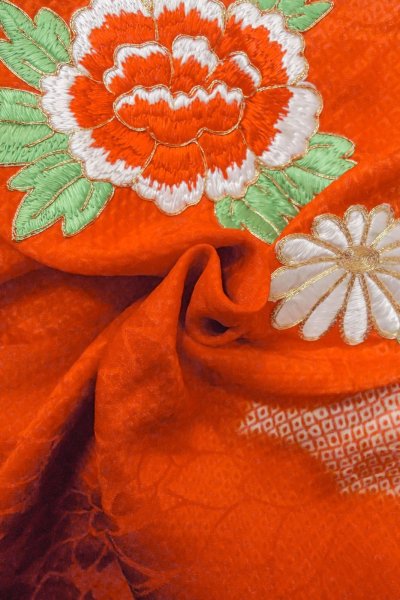 Photo13: O1225W Vintage Japanese kimono Vermilion Kimono for Girls for women / Silk. Peony (Grade B) (13)