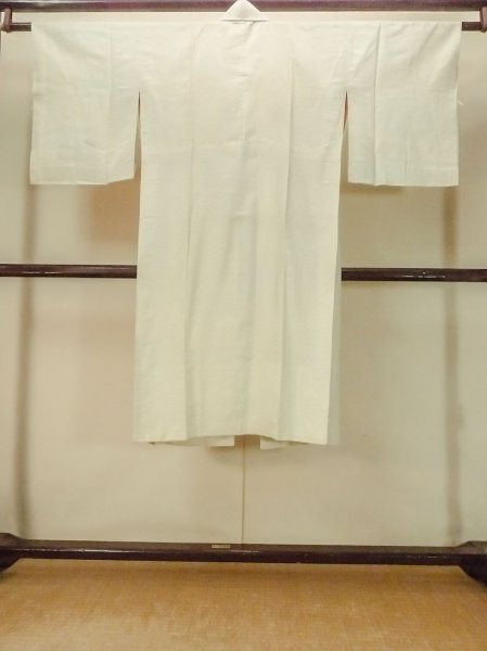 Photo2: O1225X Vintage Japanese kimono Off White JUBAN undergarment for women / Silk. Grass (Grade B) (2)