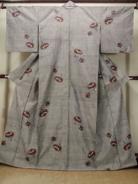 Photo1: Mint O1225Y Vintage Japanese kimono Gray TSUMUGI pongee for women / Silk., Japanese traditional spinning top pattern (Grade A) (1)