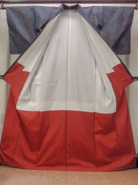 Photo2: Mint O1225Z Vintage Japanese kimono Navy Blue TSUMUGI pongee for women / Silk. Chinese flower (Grade A) (2)