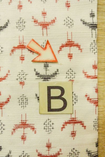 Photo15: O1226A Vintage Japanese kimono Ivory TSUMUGI pongee for women / Silk. Cross (Grade B) (15)