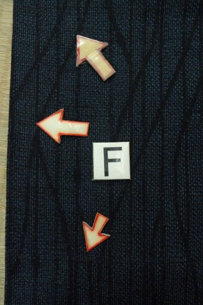 Photo19: O1226C Vintage Japanese kimono Indigo Blue TSUMUGI pongee for women / Silk. Line (Grade C) (19)