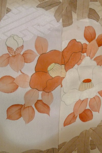 Photo8: P0109B Antique Japanese kimono Pale Brown TOMESODE formal for women / Silk. Flower (Grade C) (8)