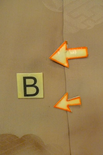 Photo20: P0109B Antique Japanese kimono Pale Brown TOMESODE formal for women / Silk. Flower (Grade C) (20)