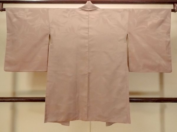 Photo2: P0109C Vintage Japanese kimono Light Grayish Pink HAORI short jacket for women / Silk. Arabesque vine (Grade C) (2)