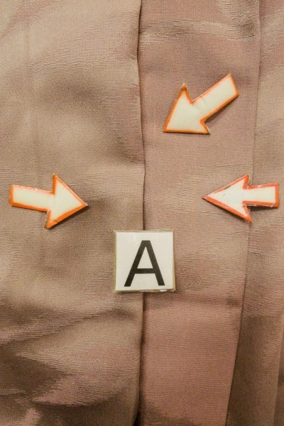 Photo10: P0109C Vintage Japanese kimono Light Grayish Pink HAORI short jacket for women / Silk. Arabesque vine (Grade C) (10)