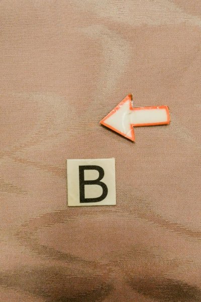 Photo11: P0109C Vintage Japanese kimono Light Grayish Pink HAORI short jacket for women / Silk. Arabesque vine (Grade C) (11)