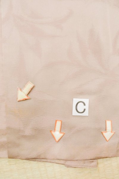 Photo12: P0109C Vintage Japanese kimono Light Grayish Pink HAORI short jacket for women / Silk. Arabesque vine (Grade C) (12)