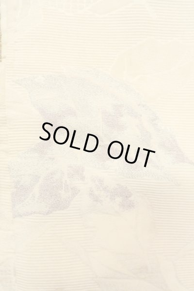 Photo4: P0109D Vintage Japanese kimono Ivory HAORI short jacket for women / Silk. Leaf (Grade C) (4)