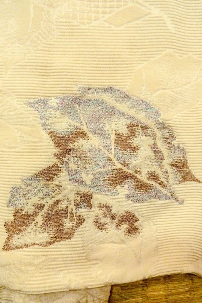 Photo4: P0109D Vintage Japanese kimono Ivory HAORI short jacket for women / Silk. Leaf (Grade C) (4)