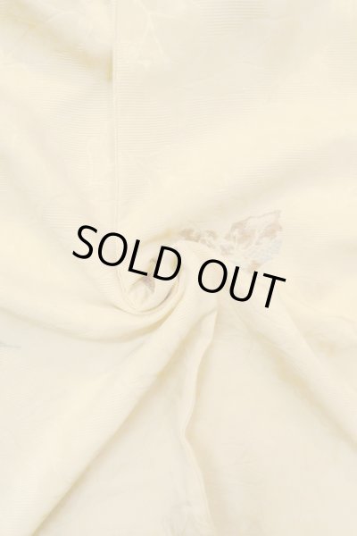 Photo8: P0109D Vintage Japanese kimono Ivory HAORI short jacket for women / Silk. Leaf (Grade C) (8)