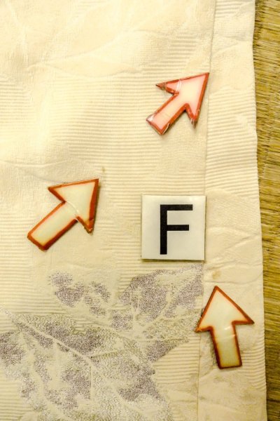 Photo15: P0109D Vintage Japanese kimono Ivory HAORI short jacket for women / Silk. Leaf (Grade C) (15)