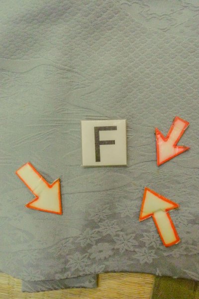 Photo19: P0109I Vintage Japanese kimono Pale Grayish Light Blue HAORI short jacket for women / Silk., Base woven pattern: mountains, river, stream, Crossed circles, Dapple pattern (Grade C) (19)