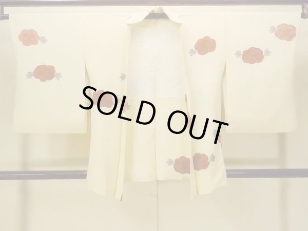 Photo2: P0109K Vintage Japanese kimono Shiny Ivory HAORI short jacket for women / Silk. Camellia (Grade B) (2)