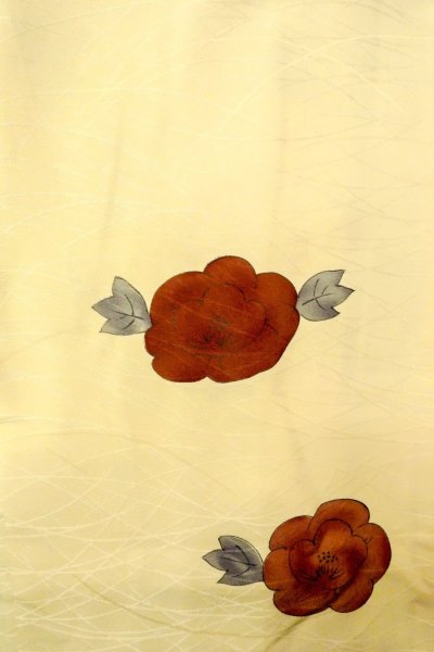 Photo3: P0109K Vintage Japanese kimono Shiny Ivory HAORI short jacket for women / Silk. Camellia (Grade B) (3)