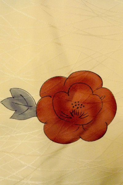 Photo6: P0109K Vintage Japanese kimono Shiny Ivory HAORI short jacket for women / Silk. Camellia (Grade B) (6)