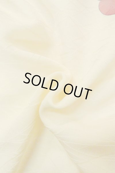 Photo12: P0109K Vintage Japanese kimono Shiny Ivory HAORI short jacket for women / Silk. Camellia (Grade B) (12)