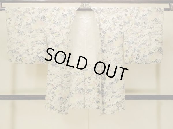 Photo2: P0109M Vintage Japanese kimono Off White HAORI short jacket for women / Silk. Chrysanthemum (Grade C) (2)