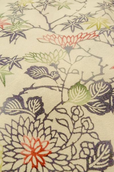 Photo10: P0109M Vintage Japanese kimono Off White HAORI short jacket for women / Silk. Chrysanthemum (Grade C) (10)