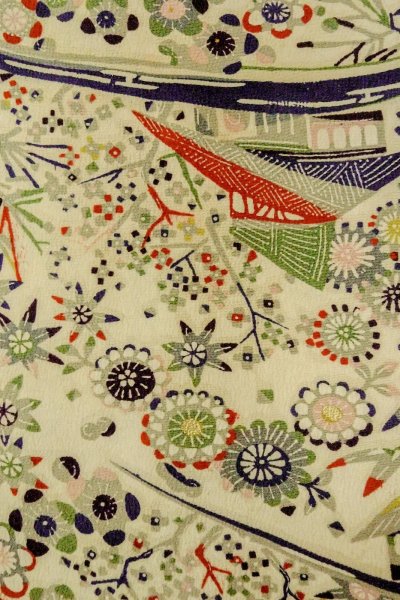 Photo5: P0109N Vintage Japanese kimono White HAORI short jacket for women / Silk. Flower (Grade C) (5)