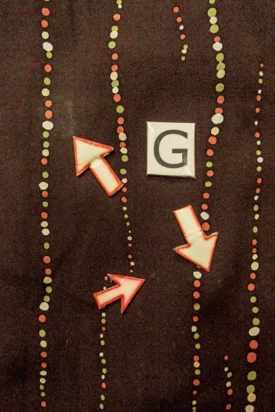 Photo20: P0109O Vintage Japanese kimono Dark Brown HAORI short jacket for women / Silk. Dot (Grade C) (20)