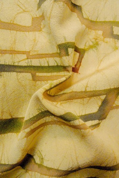 Photo9: P0109P Vintage Japanese kimono Pale Yellow HAORI short jacket for women / Silk. Abstract pattern (Grade B) (9)