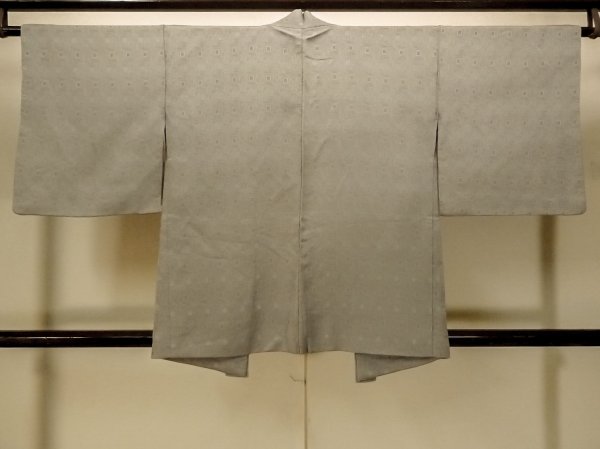 Photo2: P0109Q Vintage Japanese kimono Gray HAORI short jacket for women / Silk. Geometrical pattern (Grade B) (2)