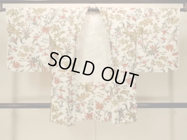 Photo2: P0109T Vintage Japanese kimono White HAORI short jacket for women / Silk. Flower (Grade C) (2)