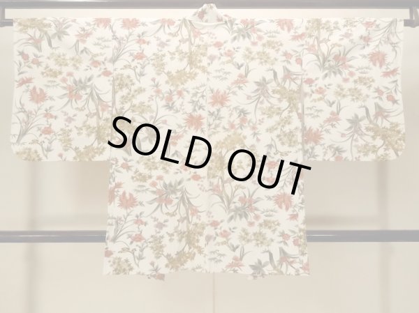 Photo3: P0109T Vintage Japanese kimono White HAORI short jacket for women / Silk. Flower (Grade C) (3)