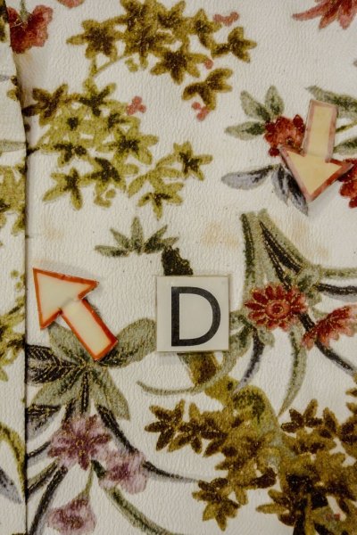 Photo17: P0109T Vintage Japanese kimono White HAORI short jacket for women / Silk. Flower (Grade C) (17)